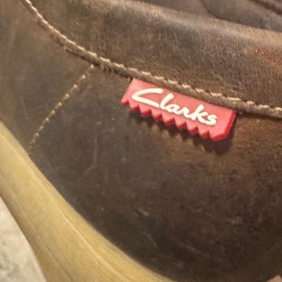 Clarks Collection Women size 7m
Brown Padmora Wallabee Suede Leather - Picture 12 of 14